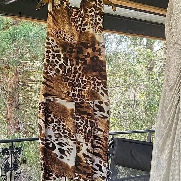 Cache - Picture 2 of 2